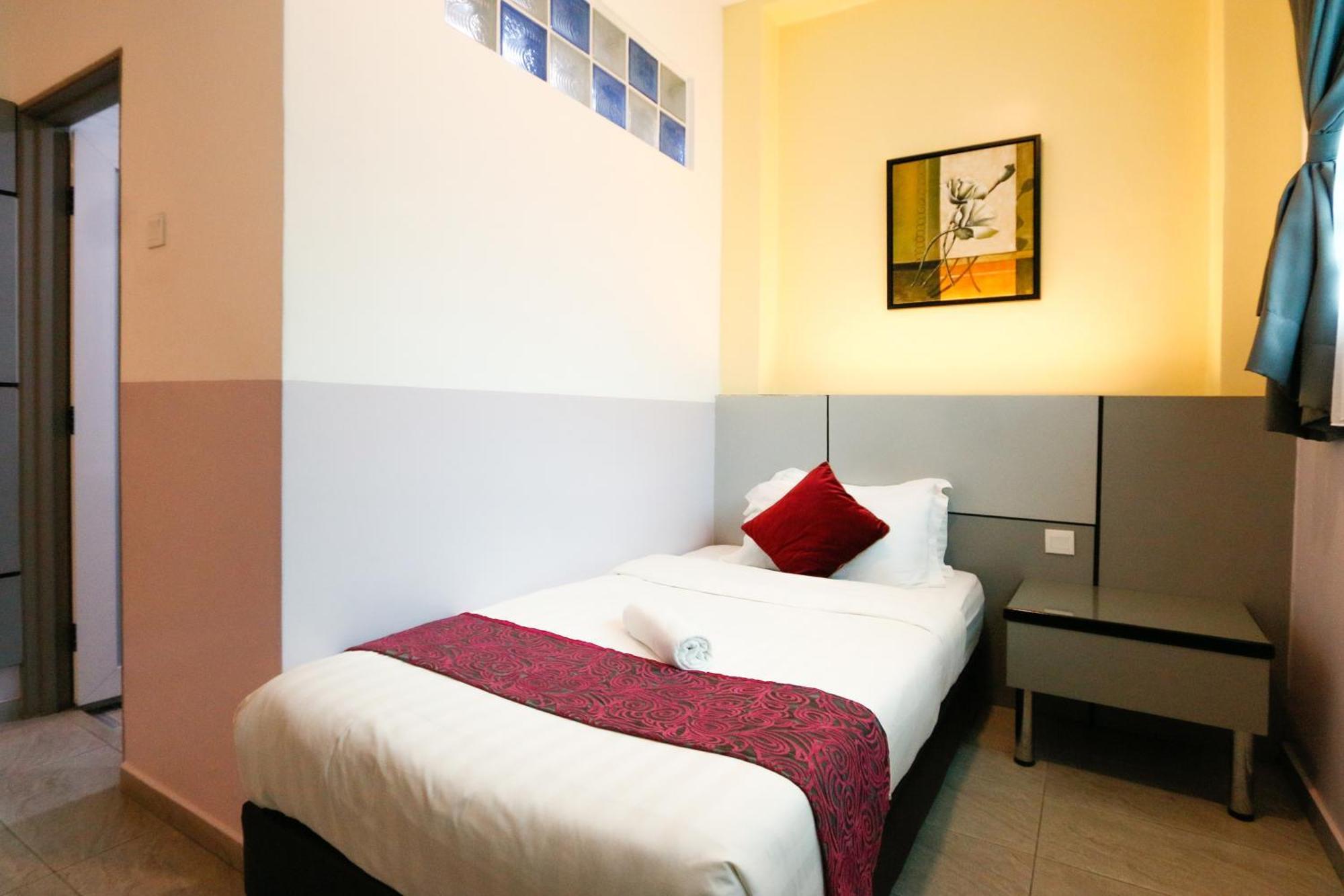 Travelland Hotel Ипох Екстериор снимка